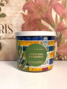 Bath & Body Works Sweet Kiwi & Starfruit Candle - 3 Wick- New